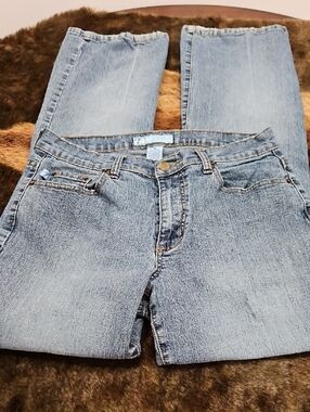 Duplex Classic Light Blue Wide-Leg Women's Jeans. Size 8.Inseam 30"